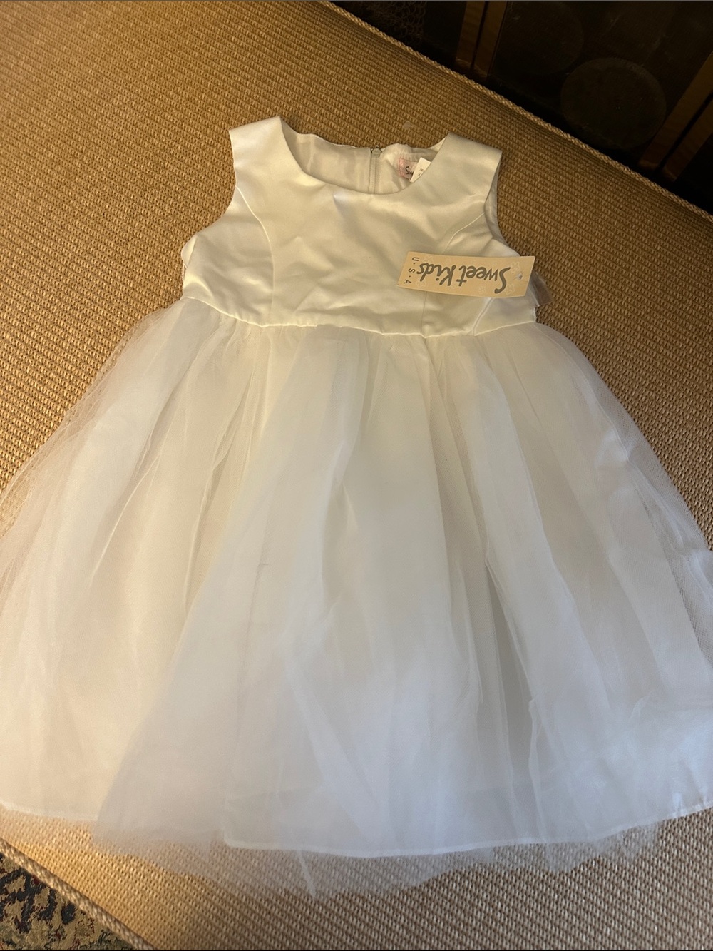 Sweet Kids White Tulle Flower Girl Dress